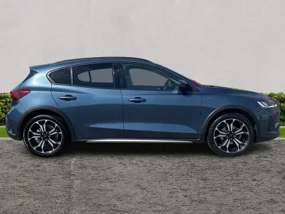 Used Ford Focus Active X 2023 Blue Hatchback