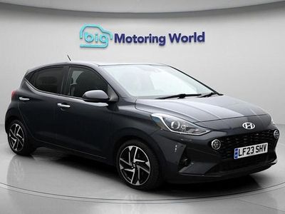 Used Hyundai i10 Premium 67 HP (49 kW) 2023 Grey Hatchback