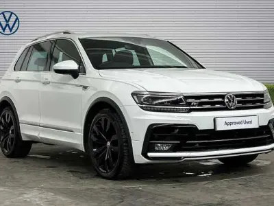 Używany VW Tiguan R-line 150 KM (110 kW) 2019 Biały SUV