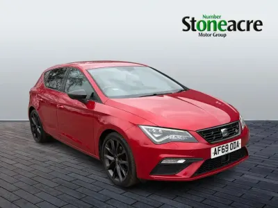 Second-hand Seat Leon Black Edition 150 CP (110 kW) 2019 Roșu Hatchback