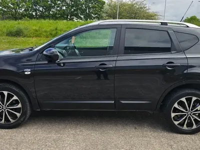 Używany Nissan Qashqai N-TEC 2012 Czarny SUV