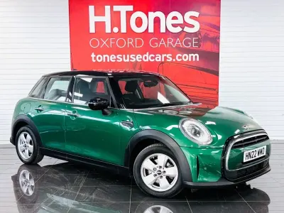 Used Mini Cooper Classic 136 HP (100 kW) 2022 Green Hatchback