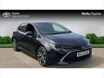 Used Toyota Corolla 122 HP (89 kW) 2019 Black Hatchback