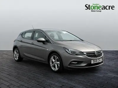 Used Vauxhall Astra SRi 200 HP (147 kW) 2016 Grey Hatchback