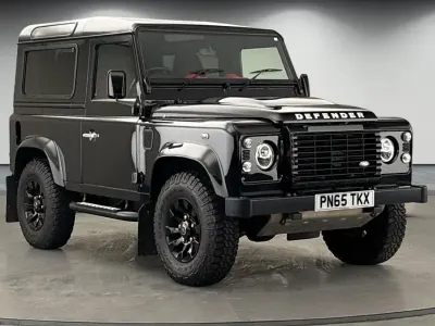 Used Land Rover Defender Autobiography 2015 Santorini black SUV
