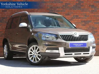 Used Skoda Yeti SE 110 HP (80 kW) 2015 Brown SUV
