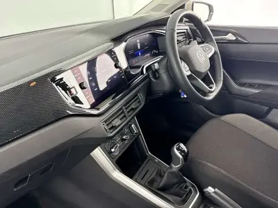 Begagnad VW Polo Life 95 HK (69 kW) 2024 Grå Halvkombi