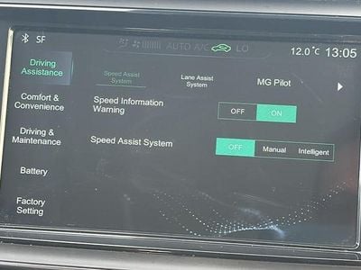 MG MG5 EV