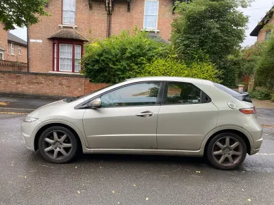 Used Honda Civic EX 140 HP (102 kW) 2007 Silver Hatchback