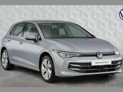 Used VW Golf VIII Style 147 HP (108 kW) 2025 Silver Hatchback