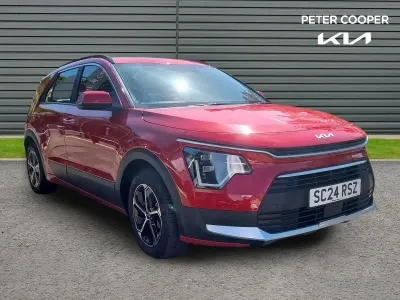 Used Kia Niro 180 HP (132 kW) 2024 Red SUV