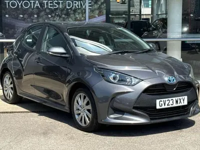 Used Toyota Yaris 113 HP (83 kW) 2023 Grey Hatchback