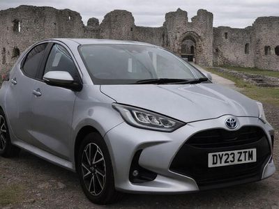 Used Toyota Yaris Hybrid Design 2023 Silver Hatchback