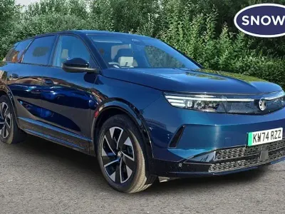 Used Vauxhall Grandland 156 kW (213 HP) 2024 Blue SUV