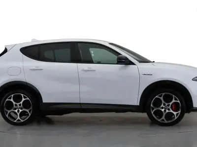 Used Alfa Romeo Tonale Veloce 2023 White SUV