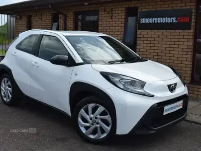 Used Toyota Aygo X PURE 72 HP (52 kW) 2023 SUV