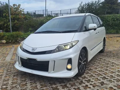 Used Toyota Estima