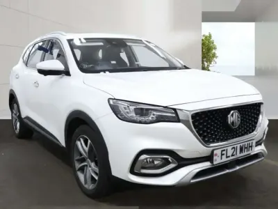 Używany MG HS Exclusive 258 KM (189 kW) 2021 Biały SUV