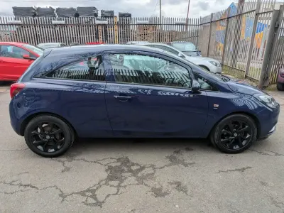 Used Vauxhall Corsa SRi 75 HP (55 kW) 2017 Blue Hatchback
