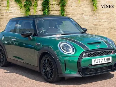 Used Mini Cooper S Exclusive 176 HP (129 kW) 2022 Green Hatchback