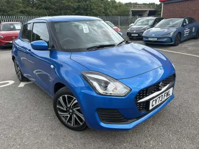 Used Suzuki Swift SZ-L 82 HP (60 kW) 2024 Speedy blue met Hatchback