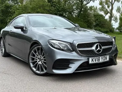 Usado Mercedes E300