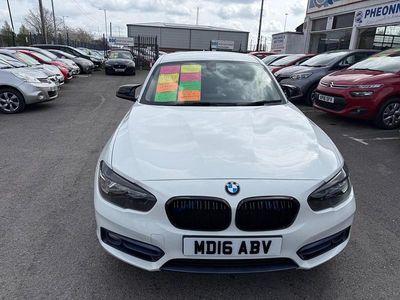 Used BMW 118 Sport Line 2016 White Hatchback