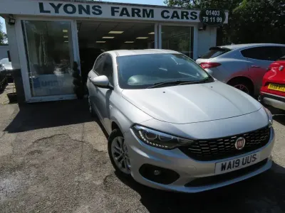 Used Fiat Tipo Easy Plus 95 HP (69 kW) 2019 Grey Hatchback
