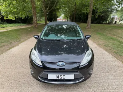 Gebraucht Ford Fiesta Zetec 82 PS (60 kW) 2009 Schwarz Kleinwagen