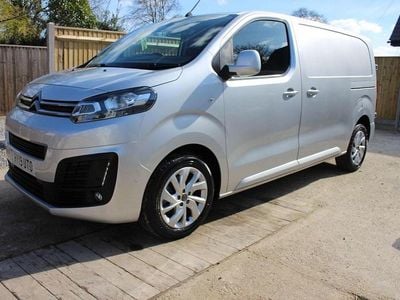 Used Citroën Dispatch 2019 Silver MPV