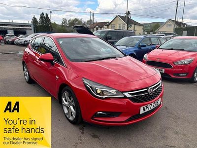 Second-hand Vauxhall Astra SRi 2017 Roșu Hatchback