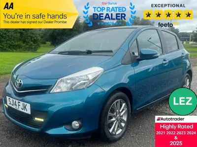 Used Toyota Yaris Plus 99 HP (72 kW) 2014 Blue Hatchback