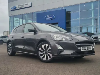 Used Ford Focus Zetec 125 HP (91 kW) 2020 Grey Hatchback
