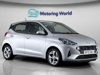 Used Hyundai i10 SE 84 HP (61 kW) 2022 Silver Hatchback