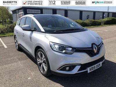 Używany Renault Scénic IV Signature 2019 Srebrny Minivan