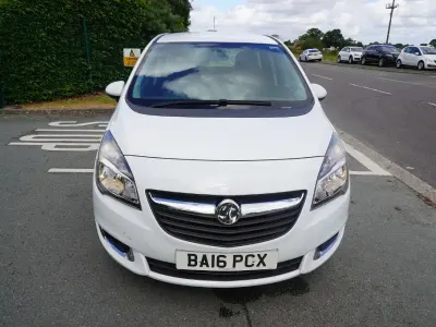 Used Vauxhall Meriva 2016 White MPV