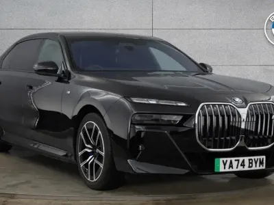 Usado BMW i7 M Sport 330 kW (449 CV) 2024 Negro Berlina