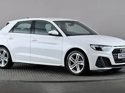 Usado Audi A1 Sportback S-Line 95 HP (69 kW) 2026 Citadino