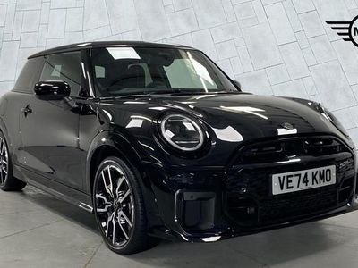 Used Mini Cooper Hatch 154 HP (113 kW) 2024 Black Hatchback