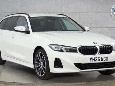 Used BMW 320 Sport Line 184 HP (135 kW) 2025 White Estate