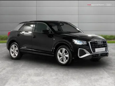 Begagnad Audi Q2 S-Line 150 HK (110 kW) 2023 Svart SUV