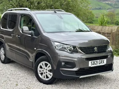 Second-hand Peugeot Rifter Allure 2021 Gri Monovolum