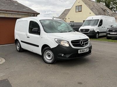 Mercedes Citan 109