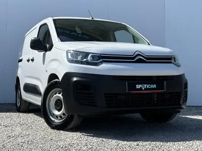 Used Citroën e-Berlingo 100 kW (136 HP) 2025 White MPV