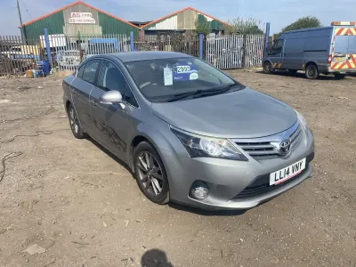Used Toyota Avensis Business Edition 124 HP (91 kW) 2014 Grey Sedan