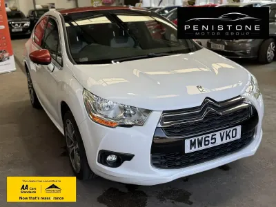 Used DS Automobiles DS4 120 HP (88 kW) 2015 White Hatchback