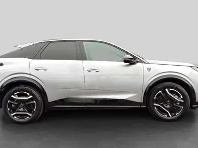 Second-hand Peugeot e-3008 GT 152 kW (207 CP) 2025 Gri SUV