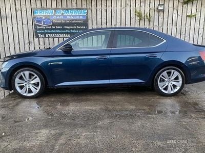 Used Skoda Superb SE L Executive 150 HP (110 kW) 2015 Blue Hatchback