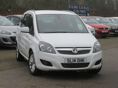 Used Vauxhall Zafira Design Edition 120 HP (88 kW) 2014 White MPV
