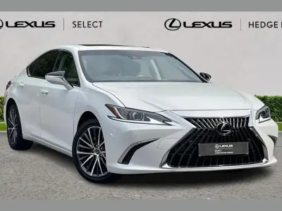 Used Lexus ES300H 214 HP (157 kW) 2023 White Sedan